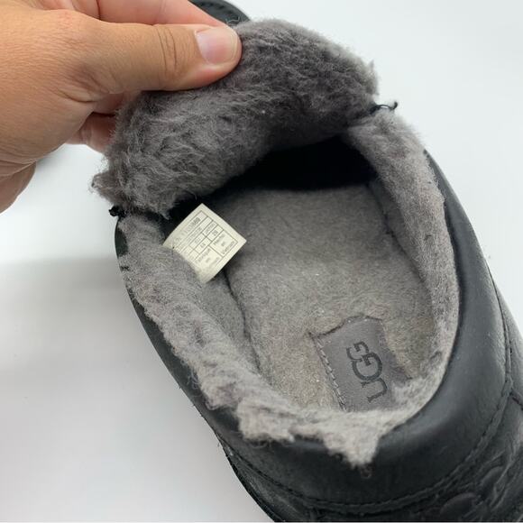 UGG Ascot Leather Shearling Lined Slippers In Black Marble Size 11 Lounge Comfy - Picture 10 of 13
